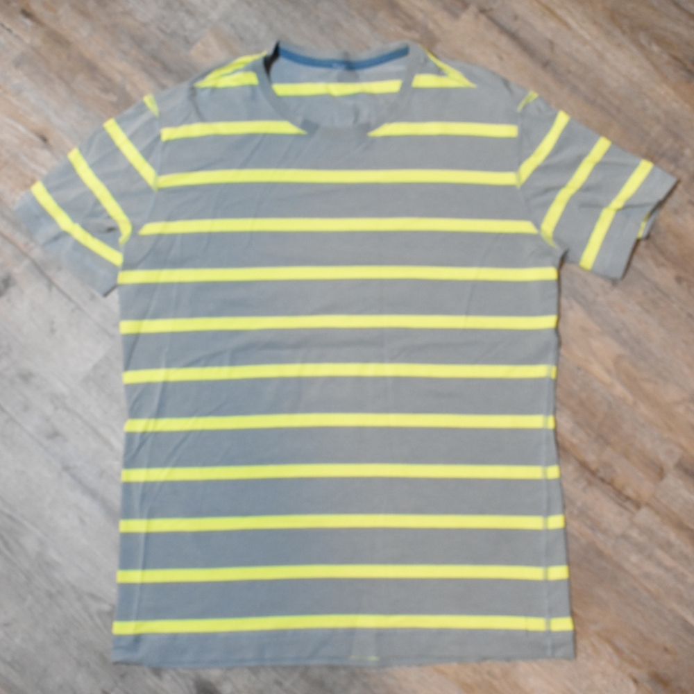 Men's Lululemon T-Shirt